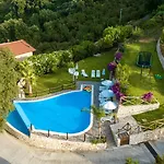 Holiday home Arcaloro