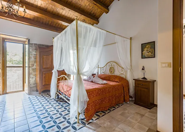 Arcaloro Casa vacanze Sant'Angelo di Brolo