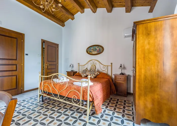 Casa vacanze Arcaloro Sant'Angelo di Brolo
