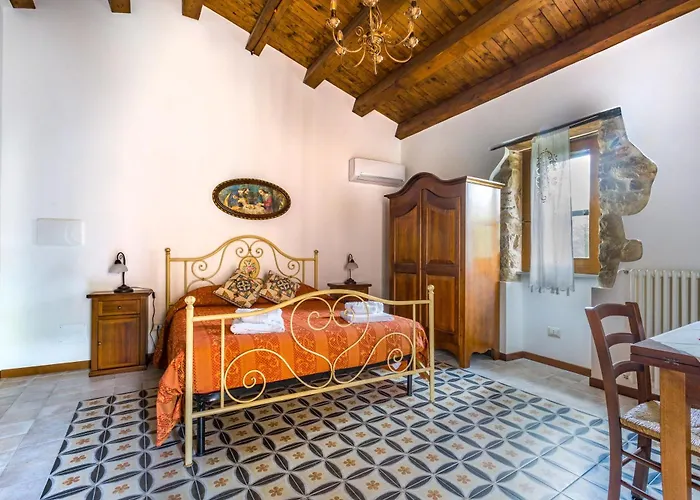 Arcaloro Casa vacanze *